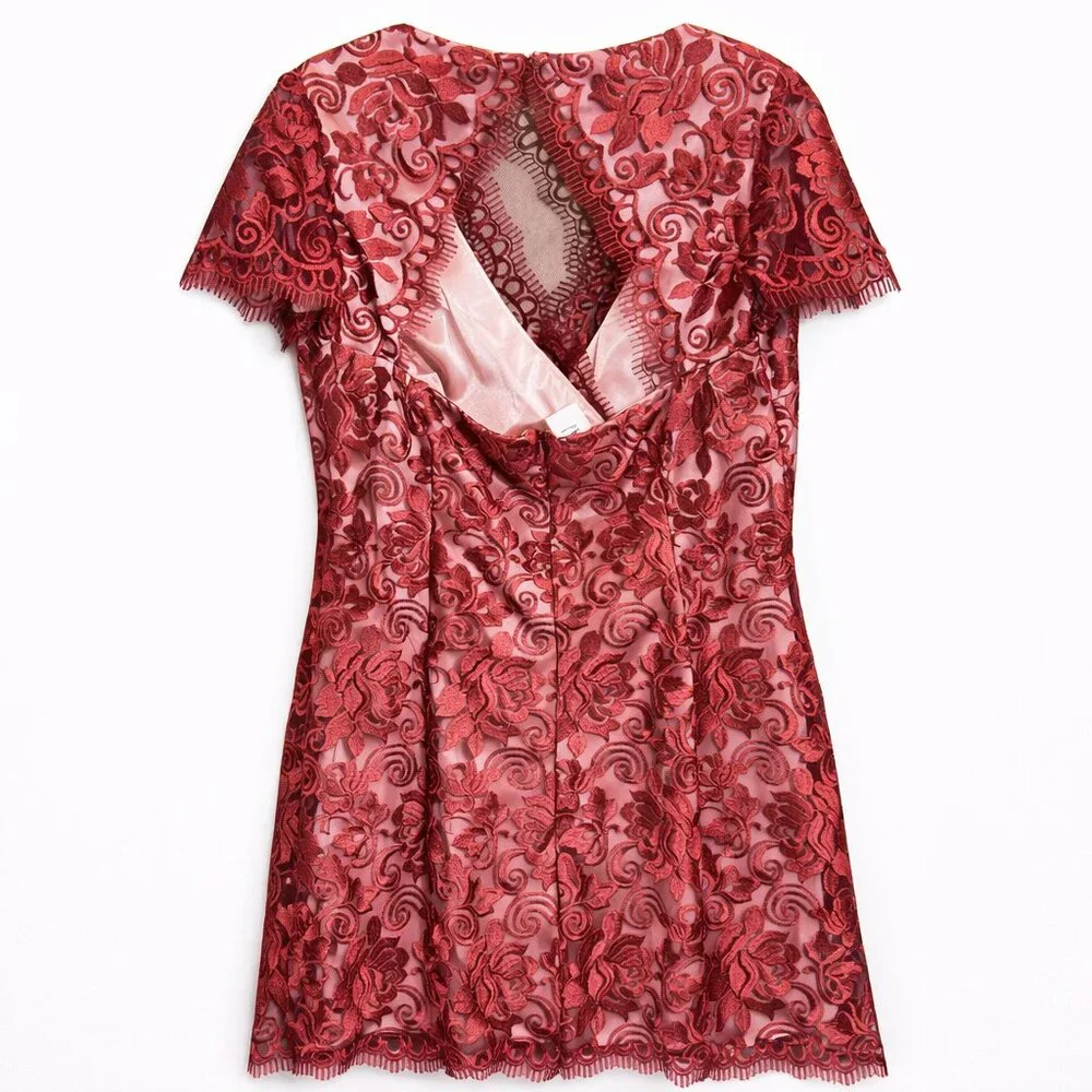 Burgundy Lace Dress 12 NWT Wedding Guest Cocktail Romantic Midi - Picture 2 of 5